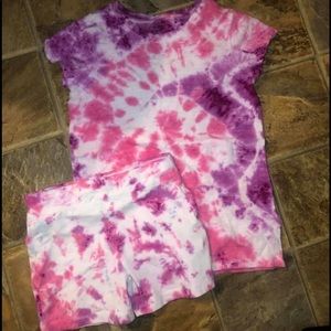 Girls tiedye outfit